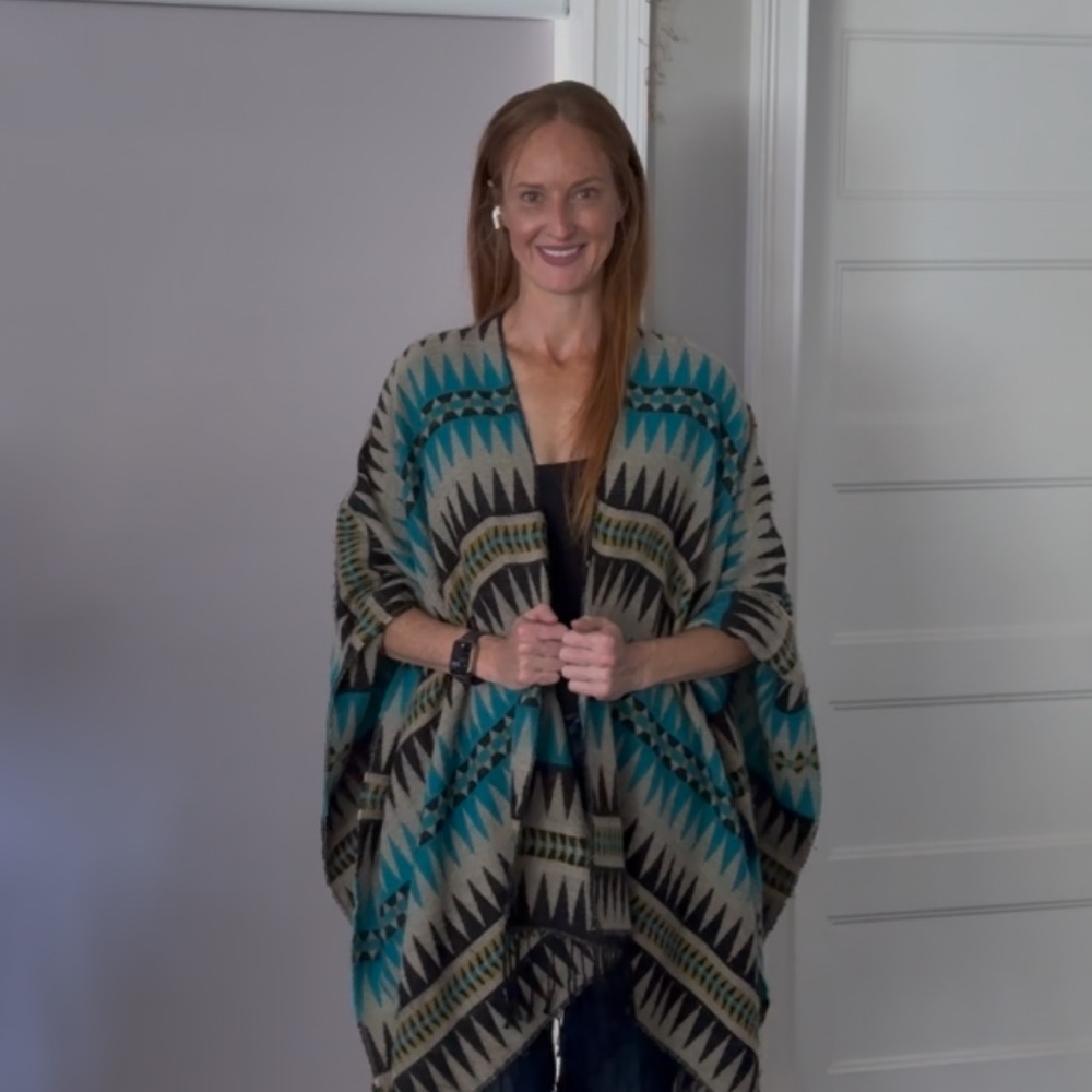 Aztec Western Style Geometric Patterned Poncho